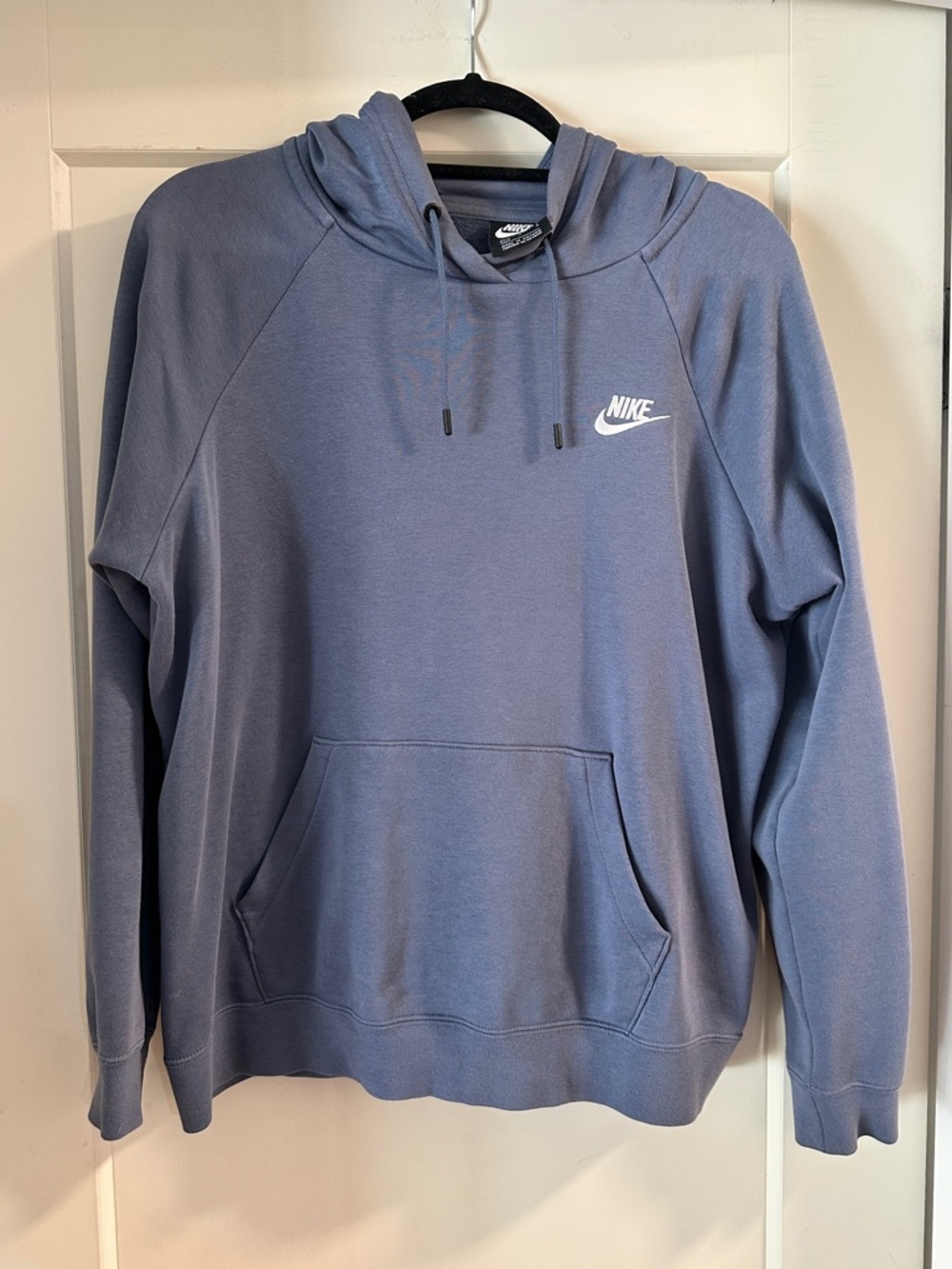 Women’s Nike Hoodie - L